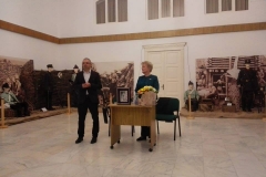 43734280_1419018418201528_8166828275520241664_n